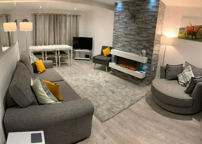 *Stunning & Spacious* 3 Bed House, 5Min From Oban