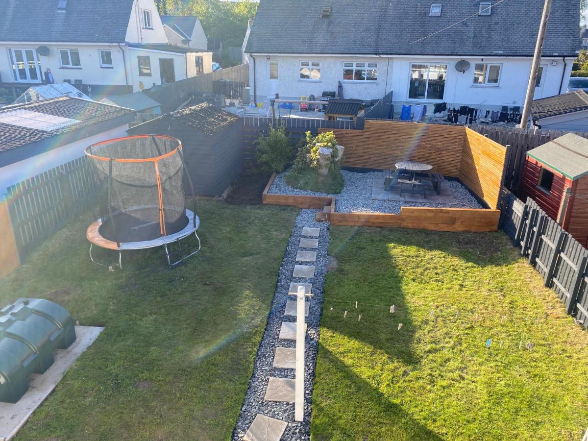 *stunning & Spacious* 3 Bed House, 5min From Oban Apartment